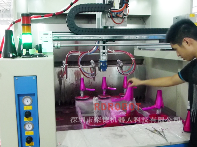 吹風機五軸噴涂設(shè)備